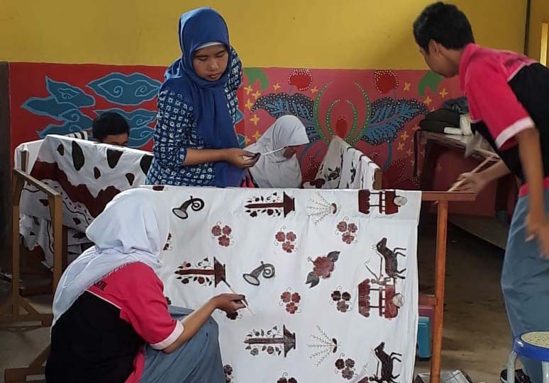 Kriya Kreatif Batik & Tekstil